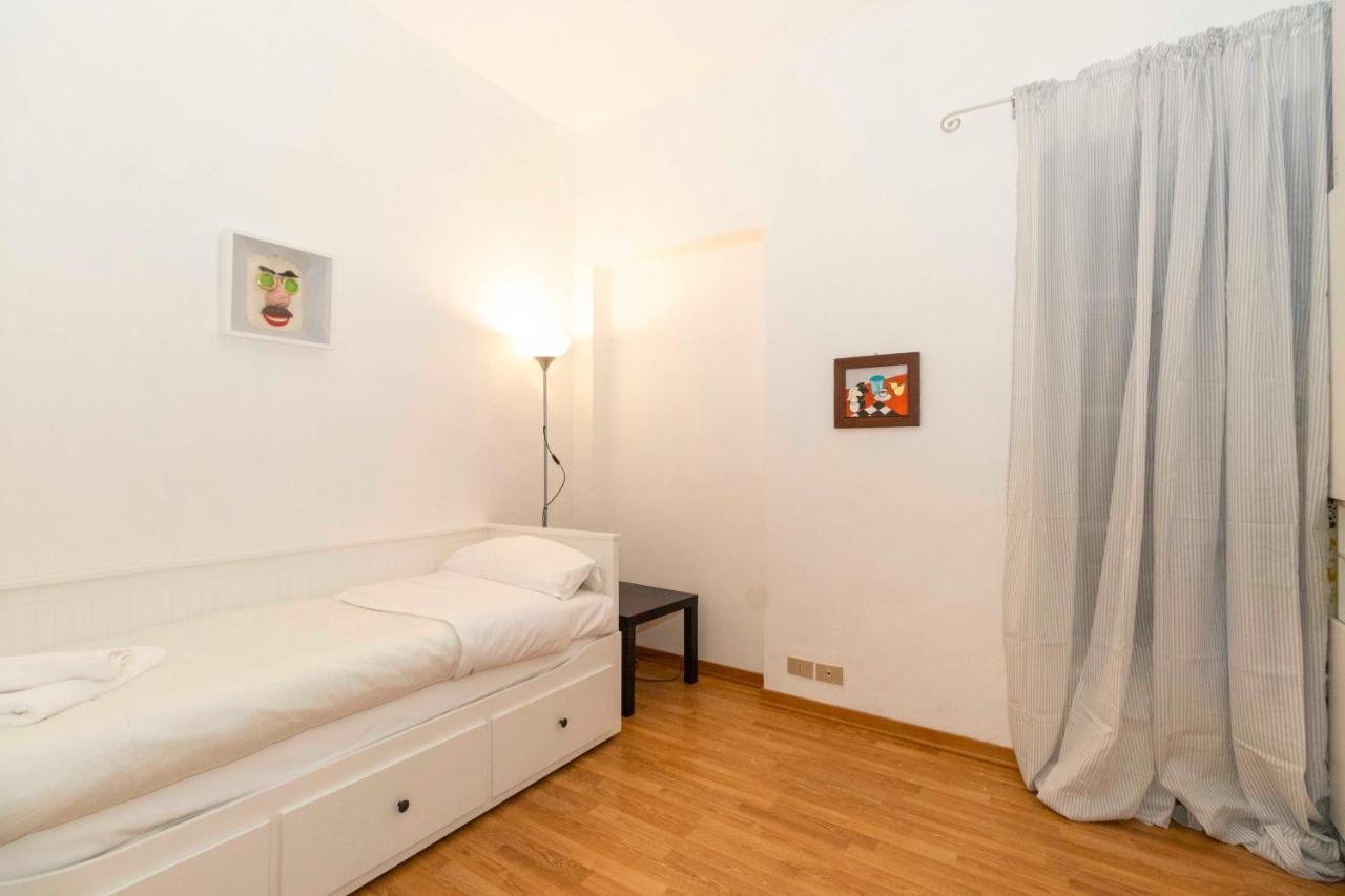 Porta Nuova & San Salvario Roomy Flat Turin Exterior photo
